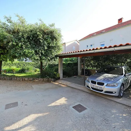 Mareta Apartman Zára