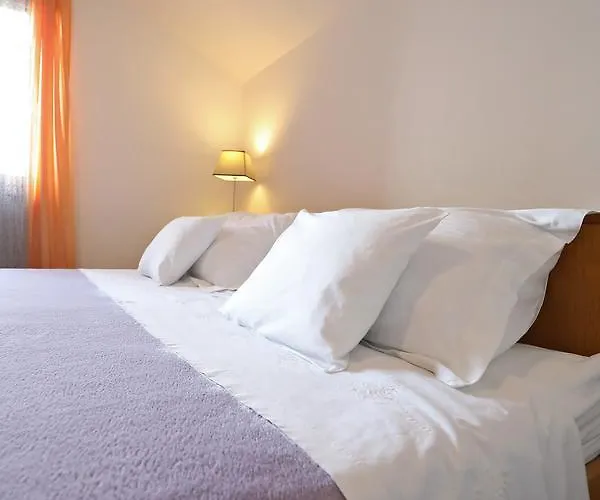 Mareta Apartman Zára