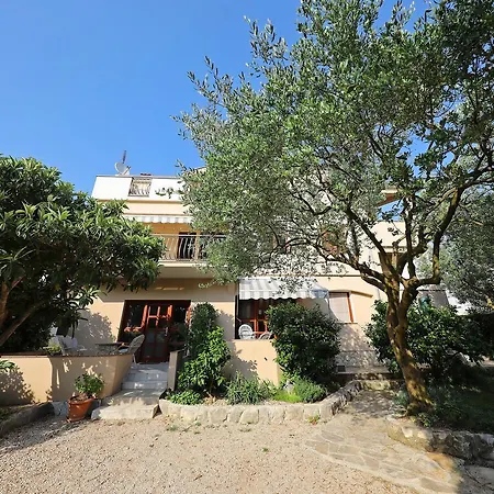 Mareta Apartment *